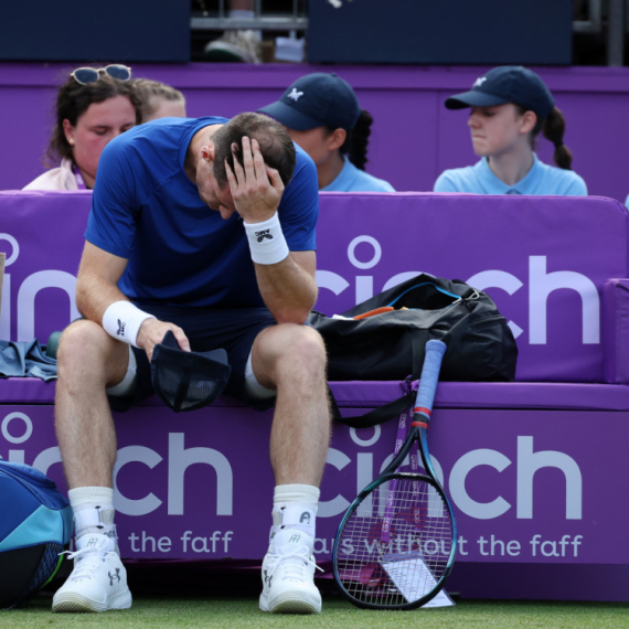 Mari pred Vimbldon mora na operaciju leđa