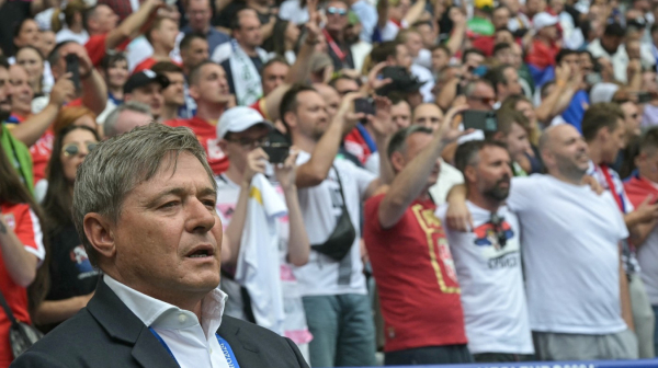 Dok svi ne kolabiramo