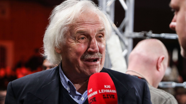 Stepanović: Tadić nije toliko dobar kao što misli