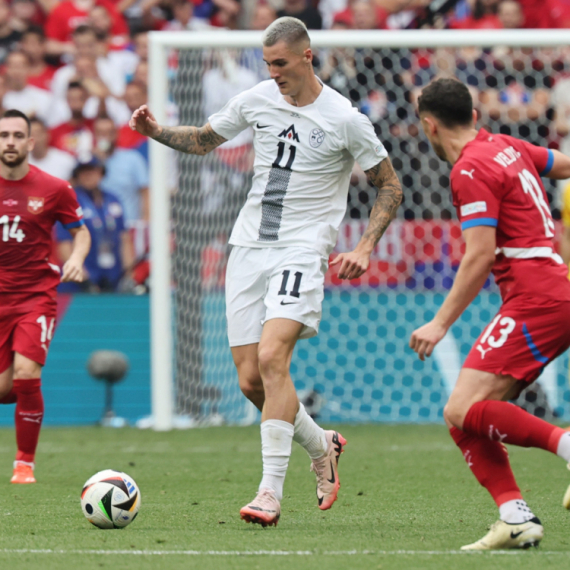 Šeška muči kvadriceps, ali igraće protiv Engleza