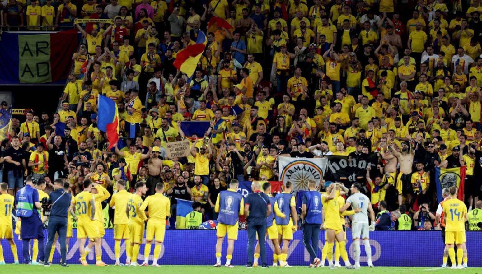 Još dva mesta na EURO - ko će u četvrtfinale?