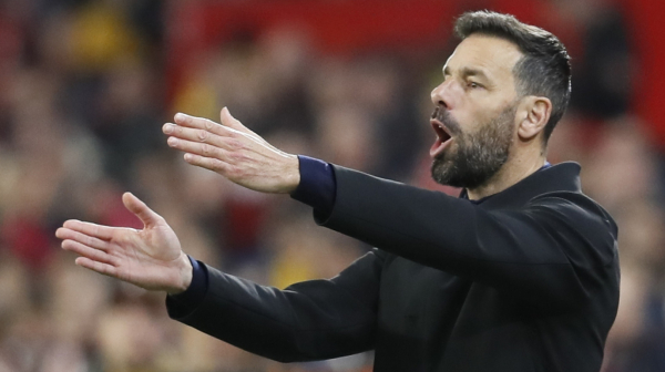 Van Nistelroj stiže u Junajted