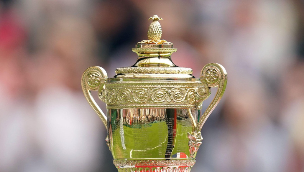 Zašto je ananas na vrhu vimbldonskog pehara?
