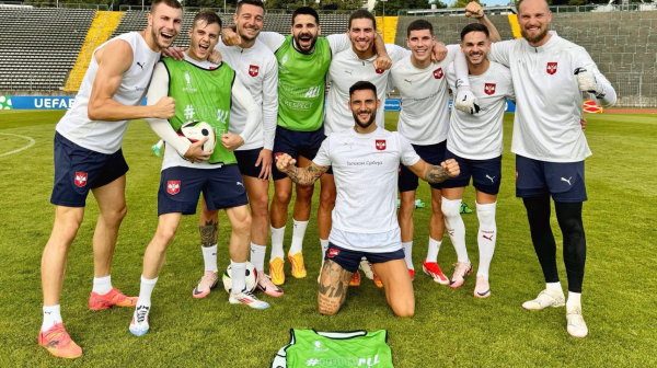 B92.sport na treningu Srbije: Zagrljaj selektora i novog startera – Mitar je malo nervozan VIDEO