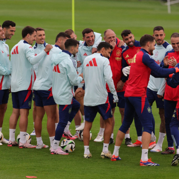 Španci "buše" Srbiju – sa rezervistima na Albaniju?