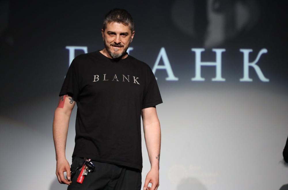 Kad god se ruši Srbija javlja se Alijin snajperista: Feđa Štukan podržao blokadu FOTO