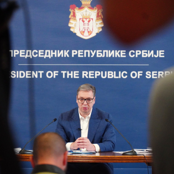 Vučić o napadima na sina Danila: Ponosim se njime i ničim nije svog oca postideo