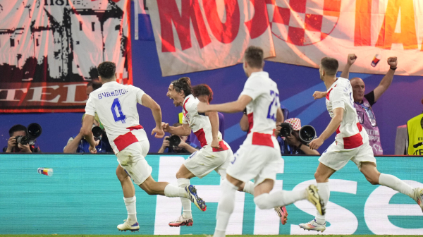 Ludilo – Italija u 98' rastužila Hrvatsku!