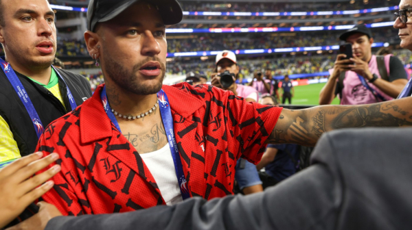 Nejmar oduševio prodavca dresova VIDEO