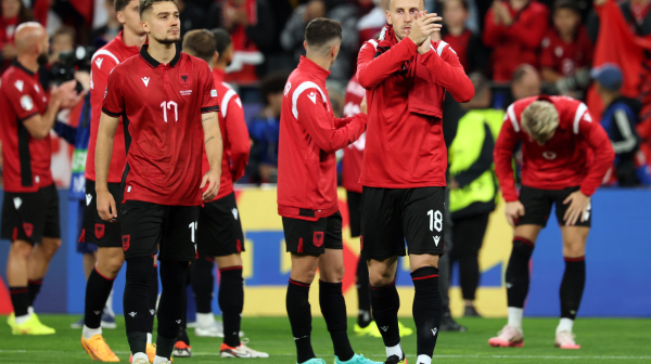 Otac albanskog fudbalera: "Bog uništava sve one koji kradu njegov san..."