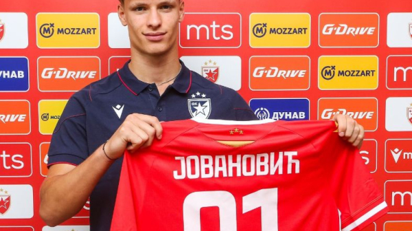 Ludovao sa jutjuberom, pa dobio "ribanje" od Terzića