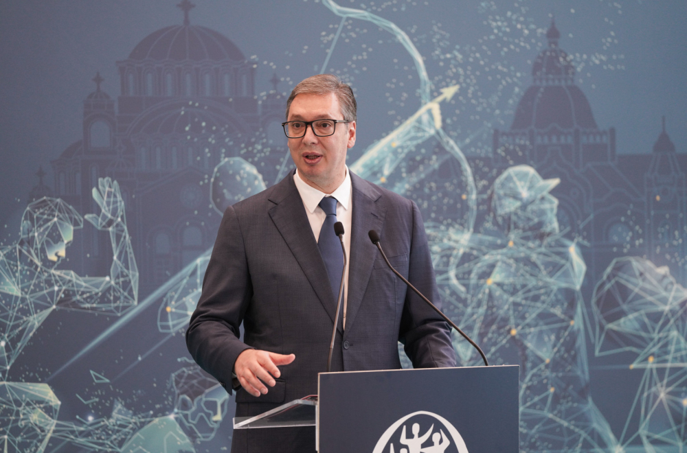 Vučić na Košutnjaku: Do 2027. otvorićemo još mnogo sportskih objekata FOTO