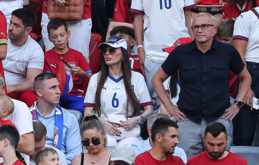 Ceca i Anastasija na meču Srbije u Minhenu FOTO