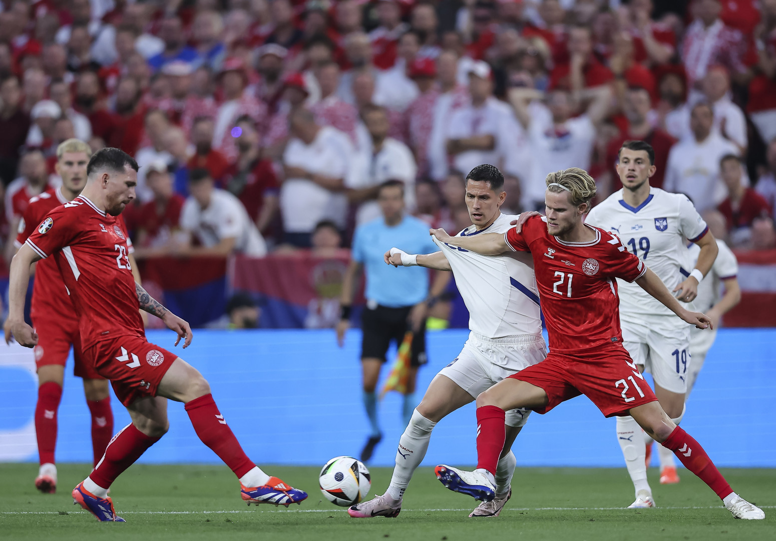 Srbija na skeneru B92.sport: Pavlović je svemoguć, vezu nemamo, a napadači tanki za ovaj nivo