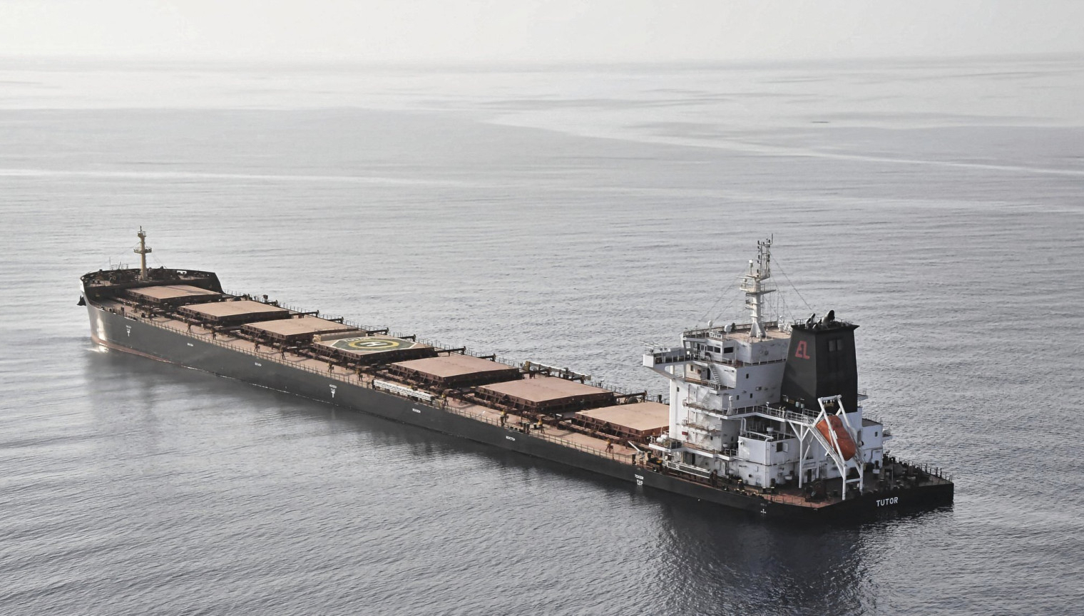 Drama na moru; Gađani su