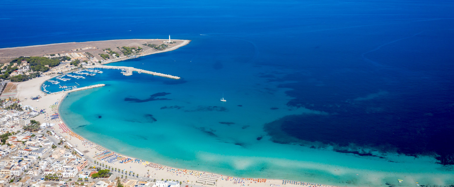 Najveće mediteransko ostrvo okružuju tri mora: Zašto je ovo najbolje vreme za obilazak ostrva?