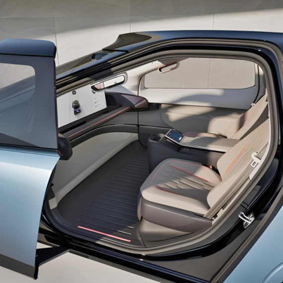 Dnevna soba na točkovima: Rimčev robotaksi je prostraniji nego Rolls-Royce FOTO