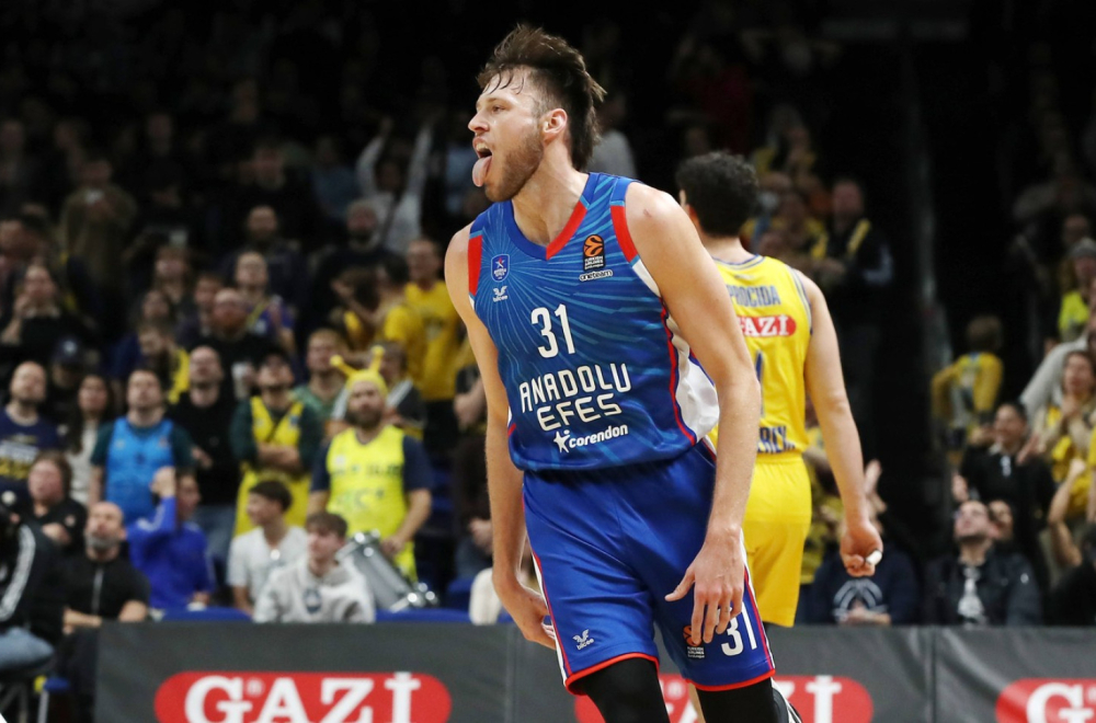 Zvezda dovela paklenog "skorera" – ko je Majk Daum?