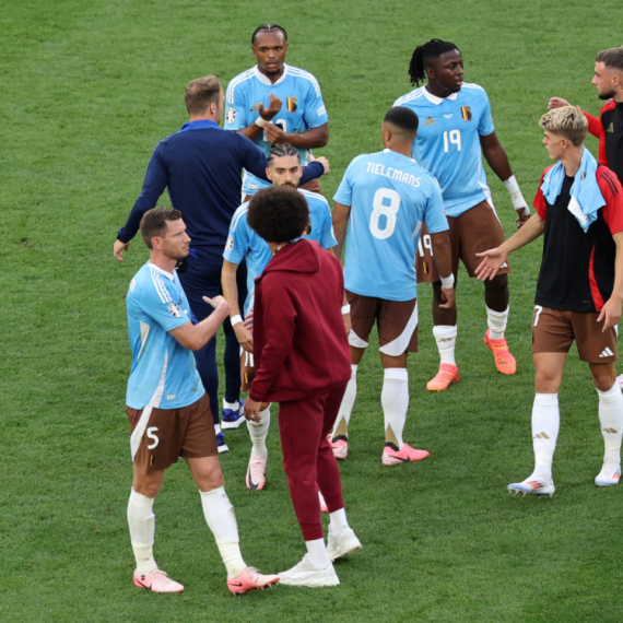 Belgijanci nisu smeli pred svoje navijače VIDEO