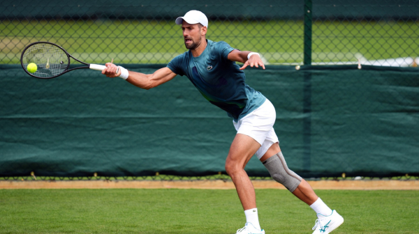 Đoković i Siner na "Centralnom terenu" – bliži se Novakova odluka FOTO/VIDEO