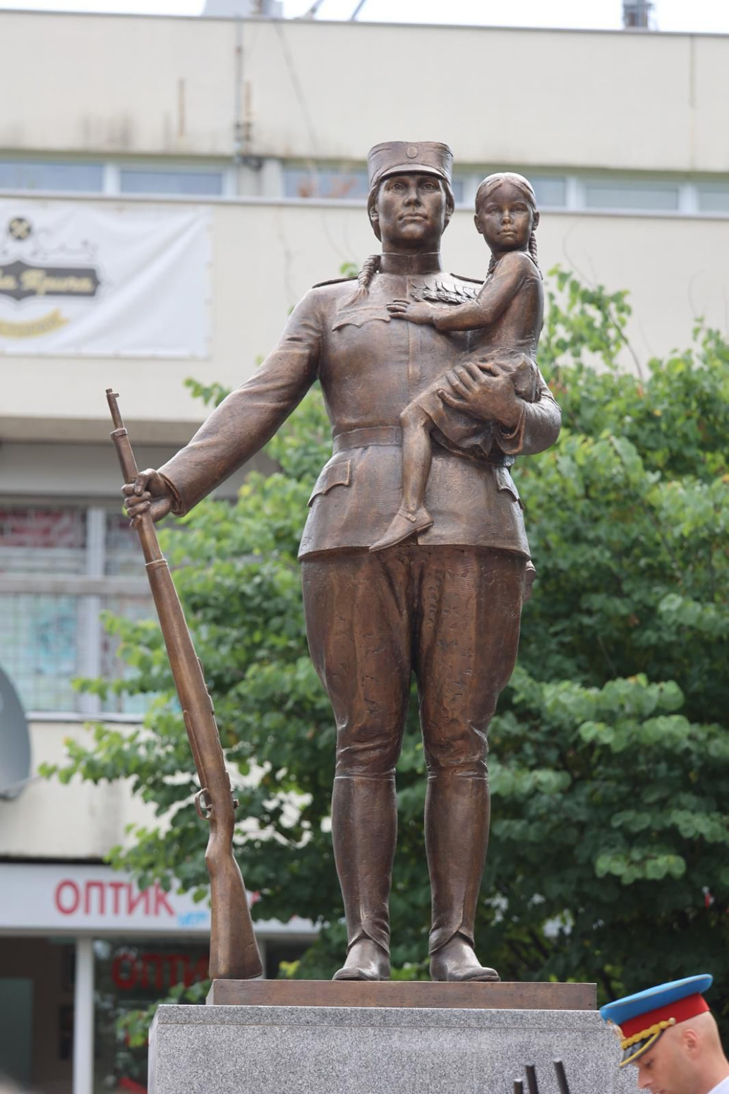 Beograd odao počast heroini Velikog rata: 53 godine od smrti Milunke Savić obeleženo na Novom groblju