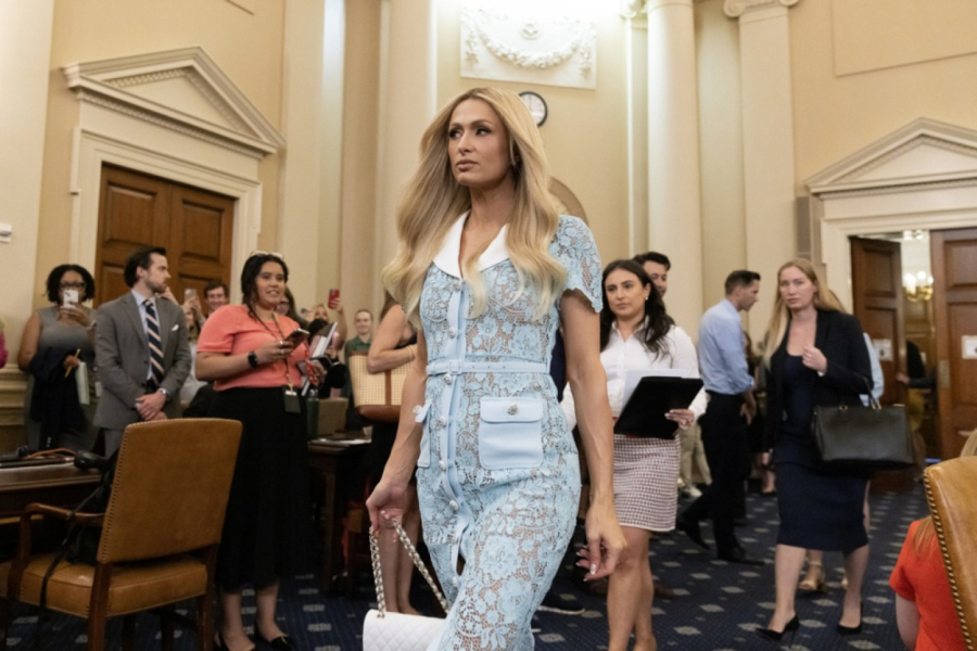 Paris Hilton progovorila o monstruoznom zlostavljanju: Davali su mi lekove, skidali me i bacali u samicu