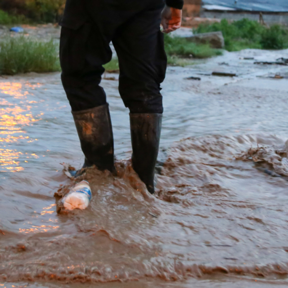 Dalmacija potopljena: Ulice pretvorene u jezera, upaljen crveni alarm VIDEO