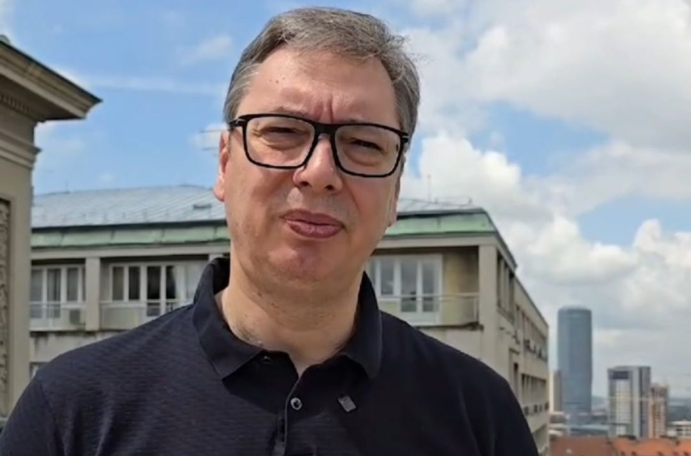 Vučić čestitao Vidovdan: "Srećan vam praznik! Još mnogo toga dobrog možemo da uradimo za Srbiju" VIDEO