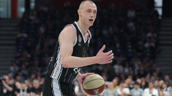 Smailagić i zvanično novi košarkaš Žalgirisa