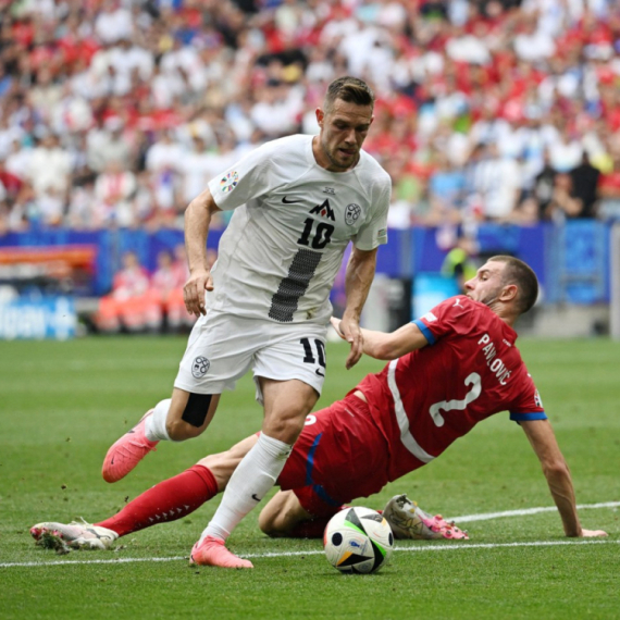 Slovenački fudbaler "spustio" srpskom navijaču, komentari samo pljušte FOTO