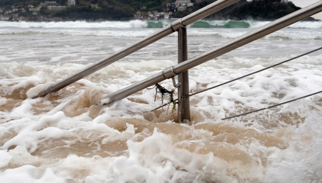 Potop u Crnoj Gori: Voda do kolena u Sutomoru VIDEO