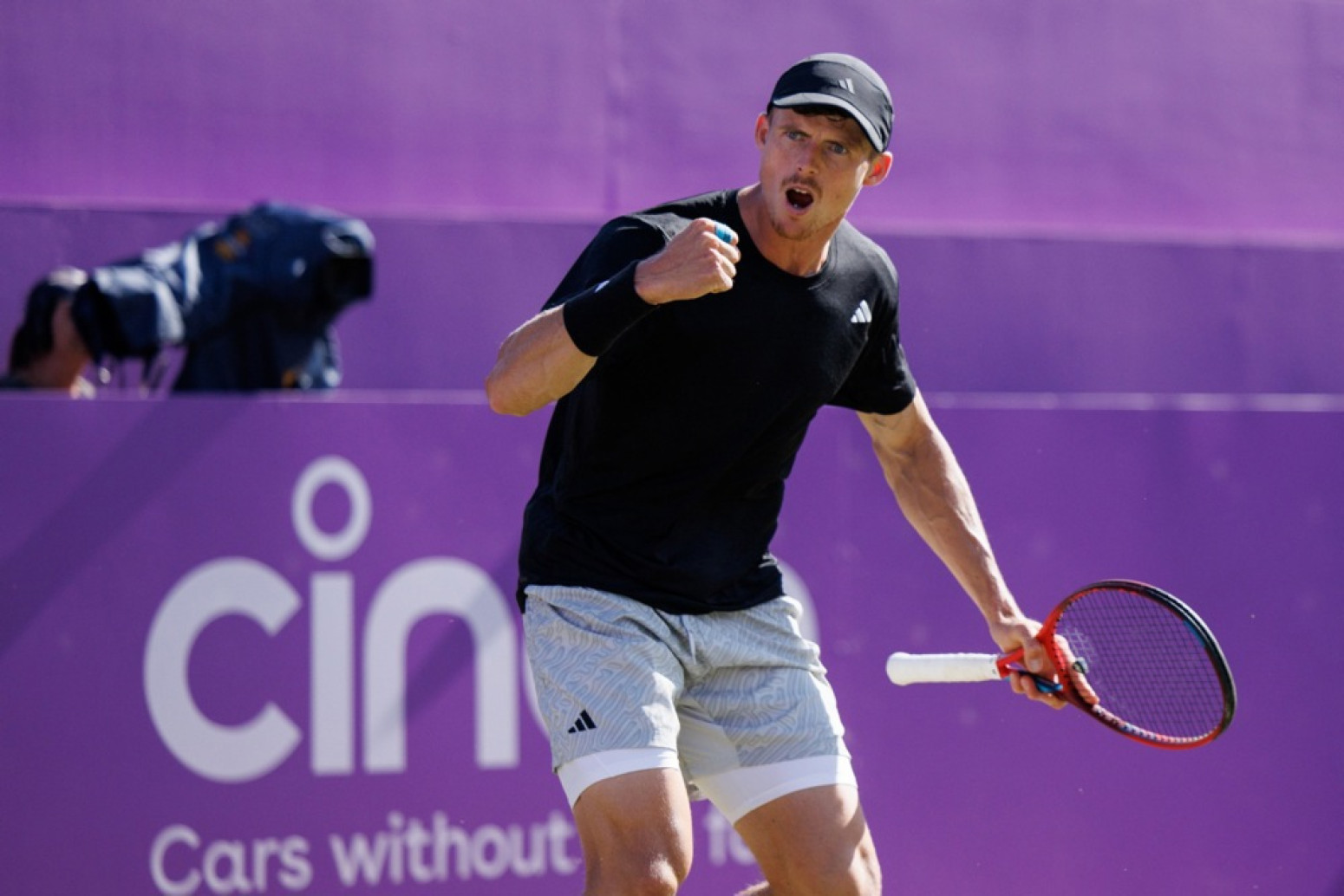 Od života u kombiju do Vimbldona