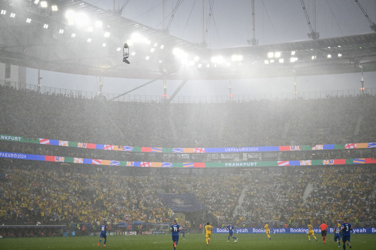 Ujed komarca, grmljavina i najoriginalnija prozivka Srbije