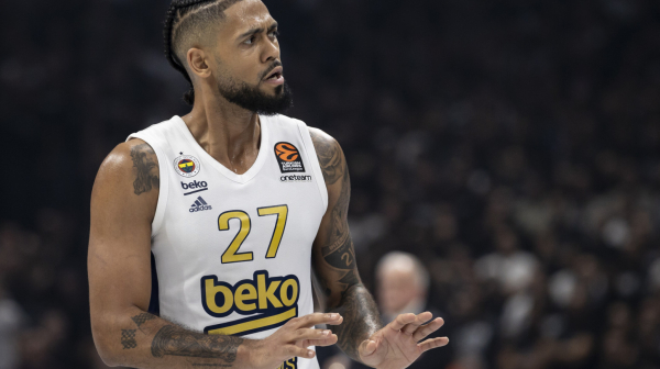 Dorsi pred povratkom u Olimpijakos