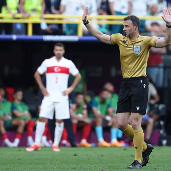 Cvajer sudi meč osmine finala Holandija-Rumunija