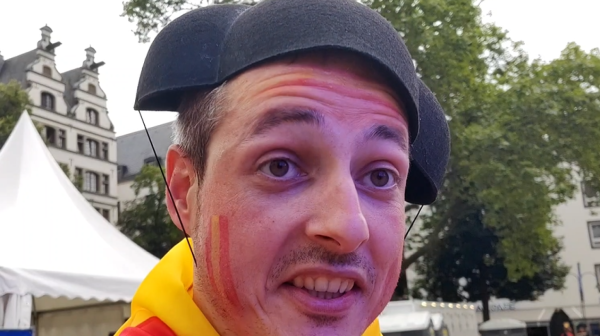 "Savo Milošević, auuuu – on je legenda mog grada!" VIDEO