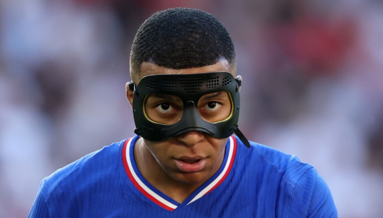 Mbape zabrinuo Francuze: "Ovo je horor"