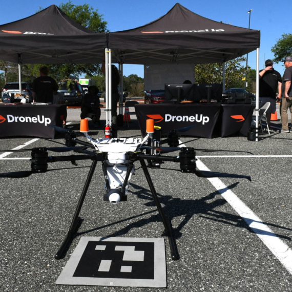 Upucan Volmartov dron za dostavu