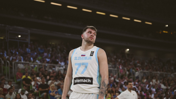 Kreće borba za OI: Svet se nada finalu Adetokumbo – Dončić