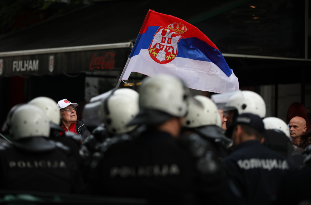 Dok su Srbi hapšeni na Gazimestanu, simpatizeri opozicije i tajkunski mediji kukali za "Mirditom" VIDEO