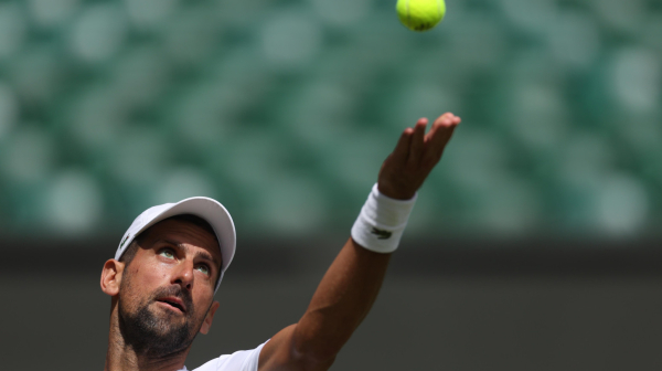 Đoković se pred start Vimbldona poklonio Federeru