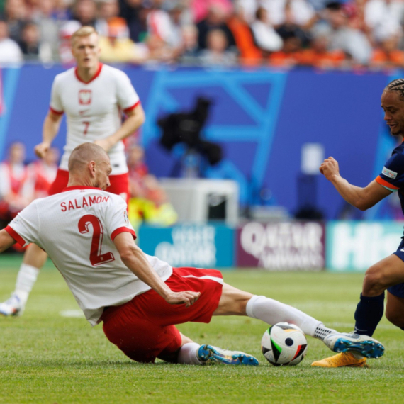 Ćavi Simons sve bliži Bajernu