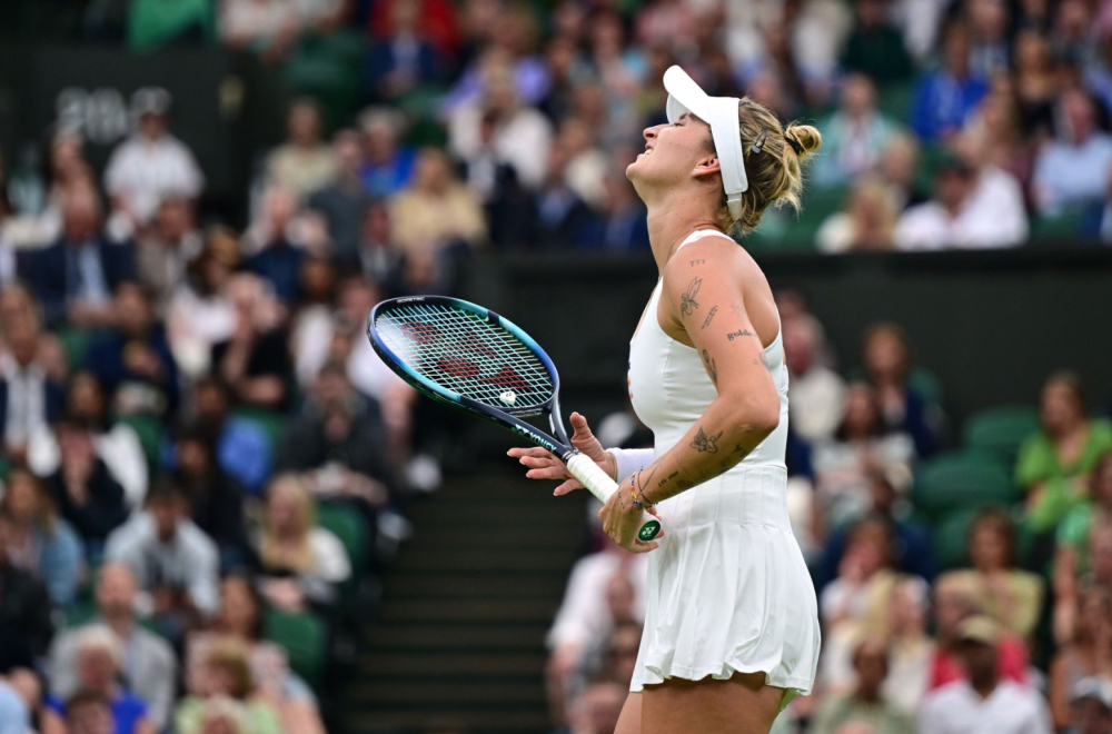 Šampionka Vimbldona ispala u prvom kolu! VIDEO