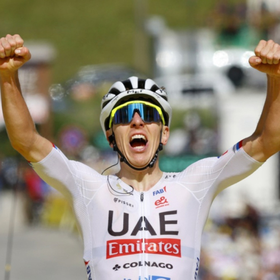 Pogačar preuzeo žutu majicu na Tur d'Fransu