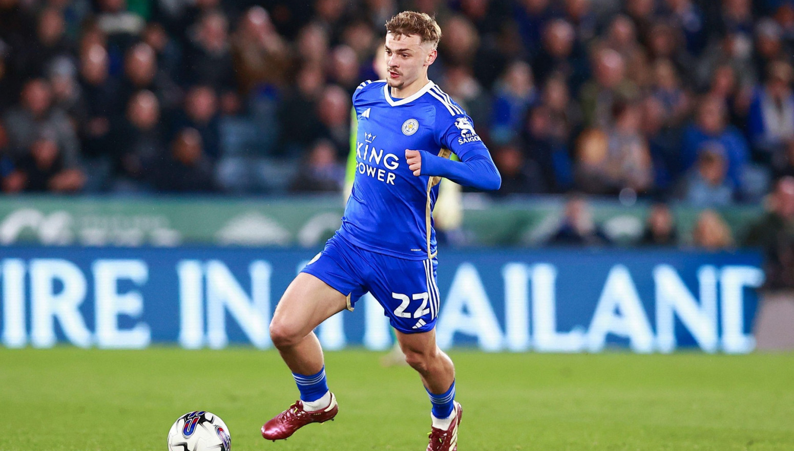 Djuzberi-Hol novi fudbaler Čelsija  VIDEO