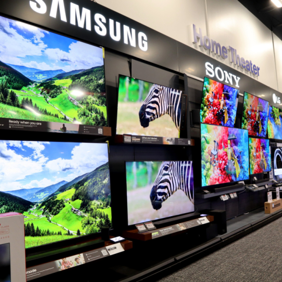 Naša kompanija osvaja i komšiluk