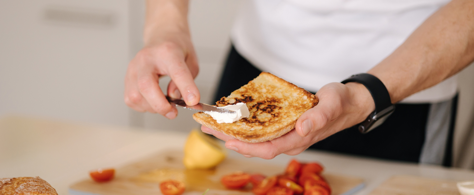 Uzbekistanac izjavom uzburkao mreže: "Morate da probate hrvatsko nacionalno jelo - kajmak" VIDEO