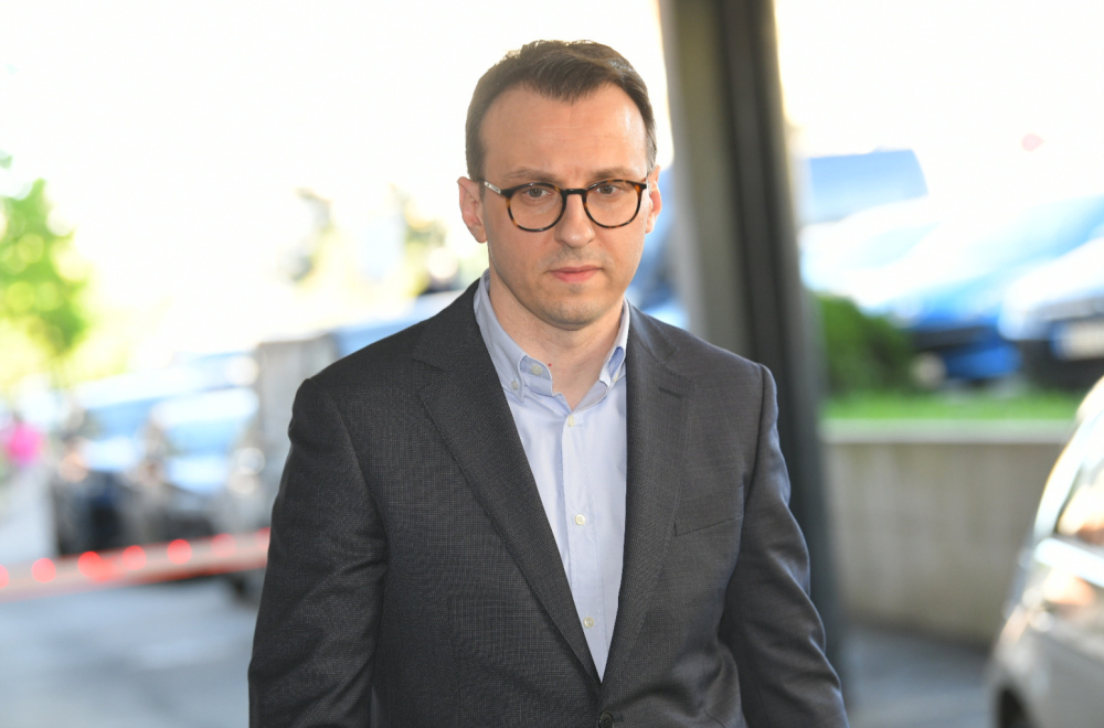 Petković: Sada im smeta i natpis Kosovska Mitrovica na ćirilici – ne još dugo