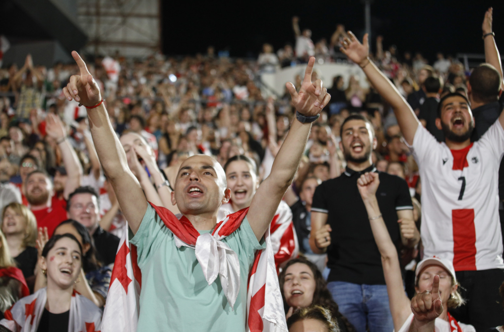 Gruzijski fudbaleri dočekani kao bogovi u domovini VIDEO