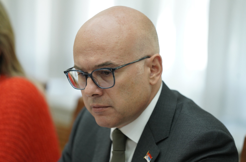 Naloženo prikupljanje informacija o lažnom premijeru Srbije